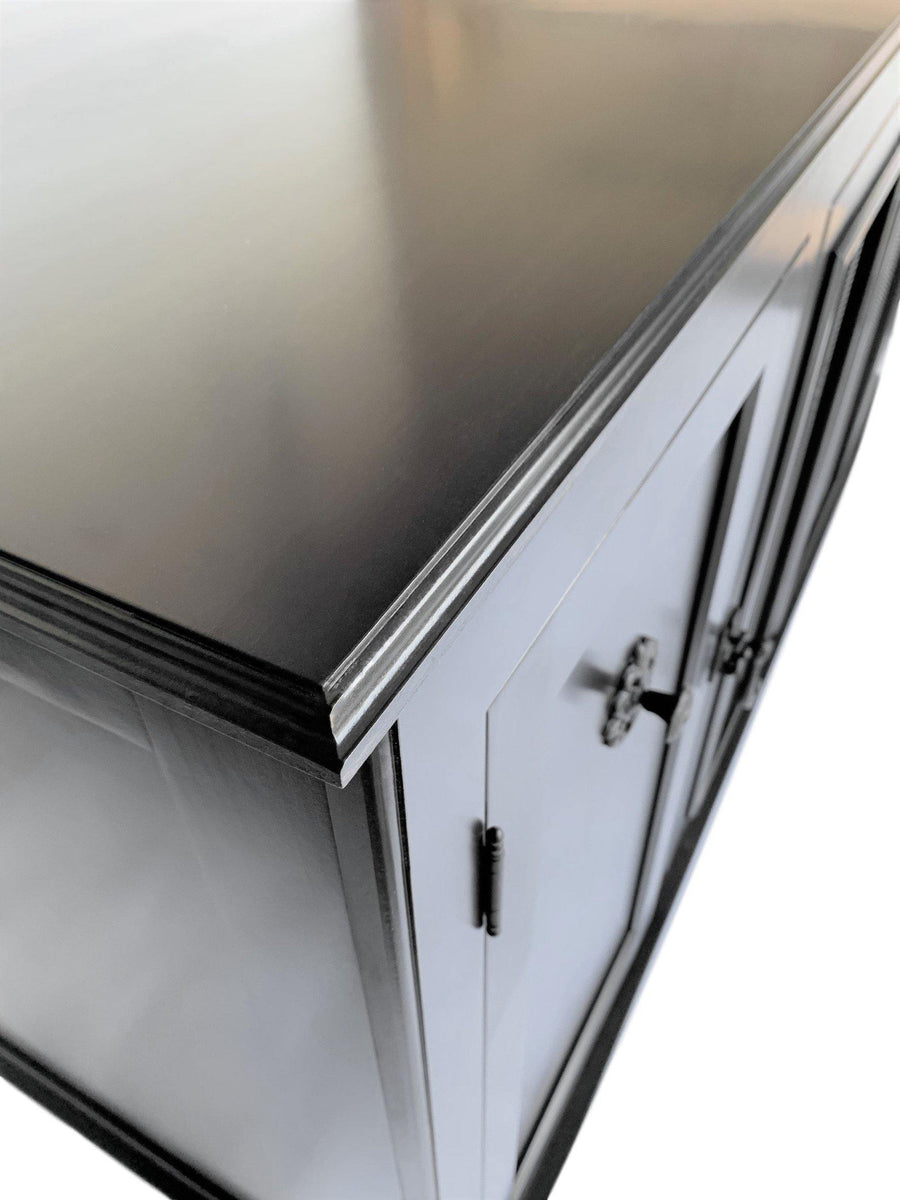 A closer look at Dog Crate Cabinets